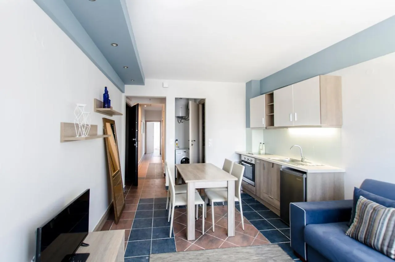 Evel'S Home Suites テッサロニキ アパート
